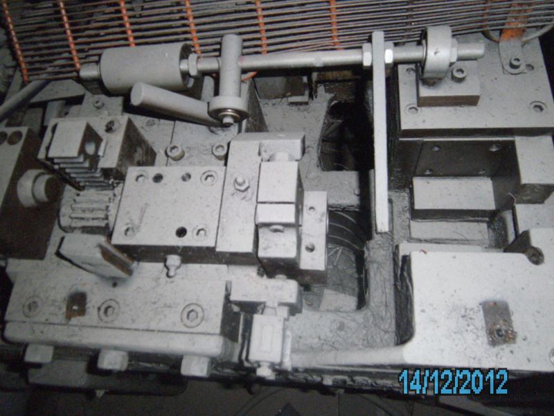 #60 Vail Tube End Former