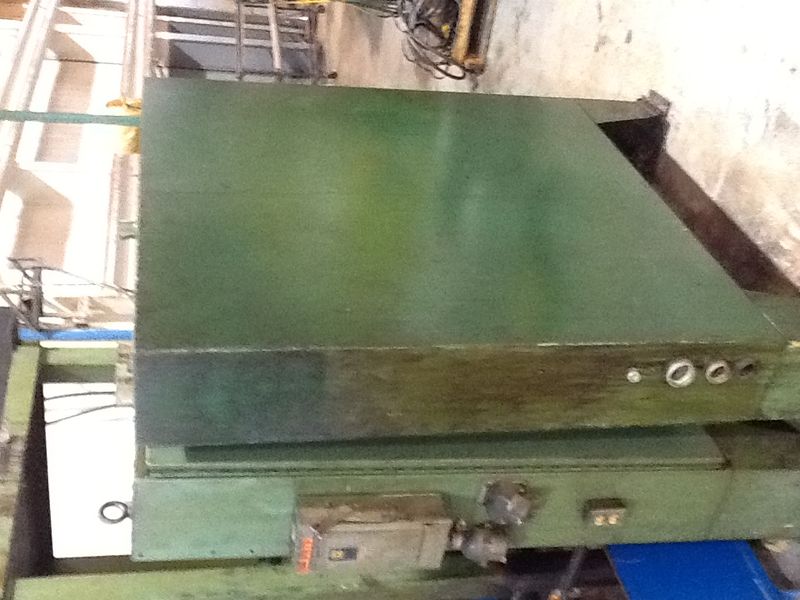 500 TON ERIE HYDRAULIC PRESS