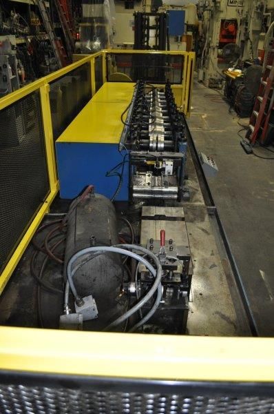 10 STAND x 12" CONTOUR ROLL FORMER