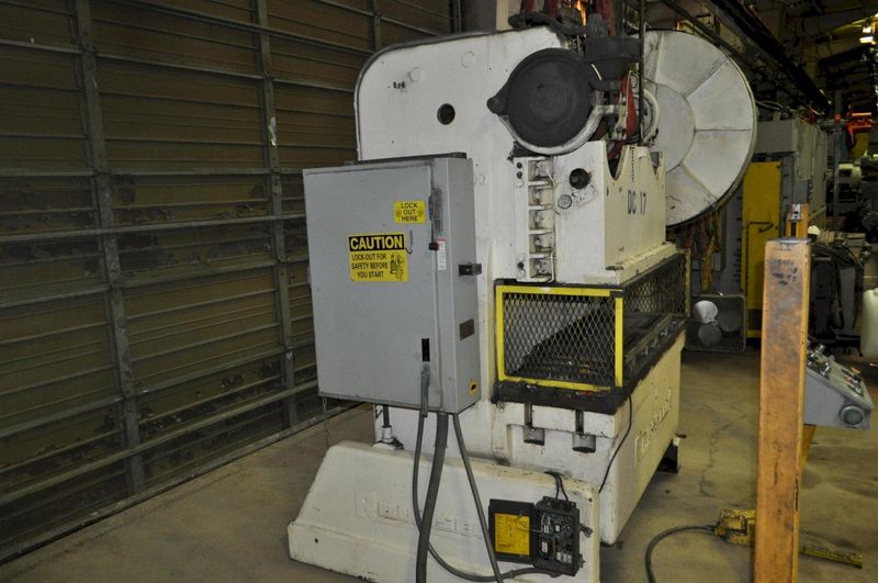 60 TON ROUSSELLE DOUBLE CRANK GAP PRESS