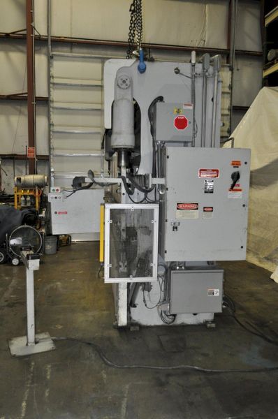 100 TON X 12' PACIFIC HYDRAULIC PRESS BRAKE