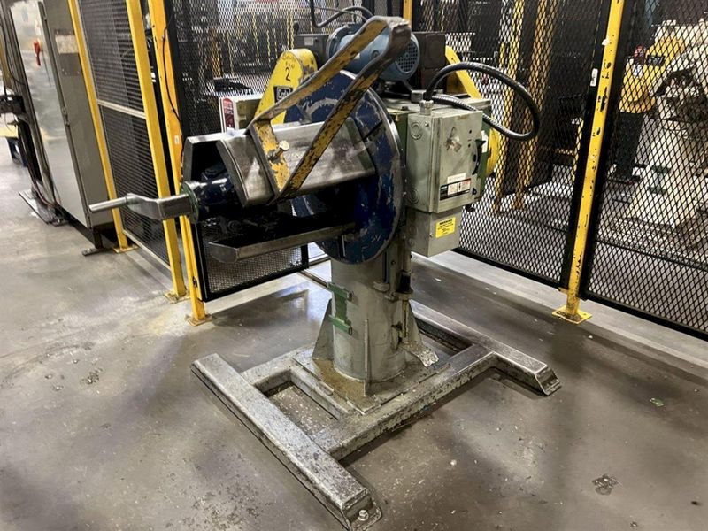 2500 LB X 12" COLT DOUBLE END UNCOILER