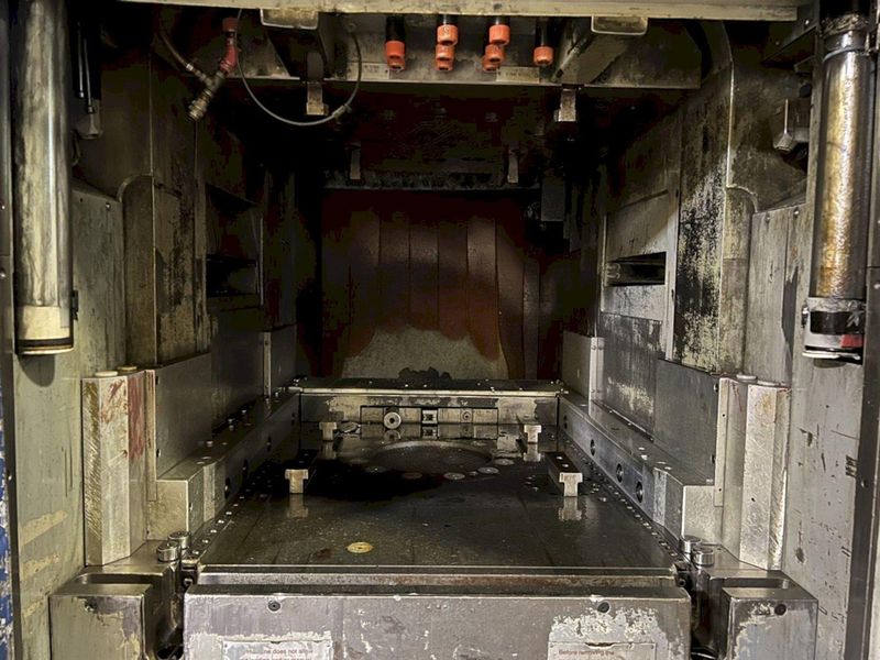 700 TON FEINTOOL FINE BLANKING PRESS