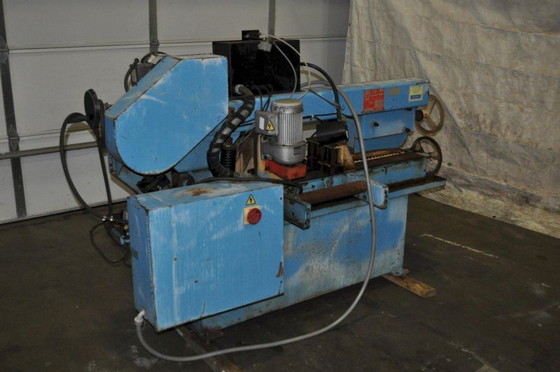 9" x 16" DOALL HORIZONTAL BAND SAW