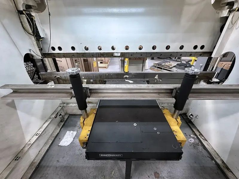 2017 Cincinnati 90PF+8 CNC Press Brake (#5994)