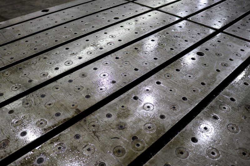 139' X 84' X 8' T-SLOTTED BOLSTER PLATE: STOCK #72892