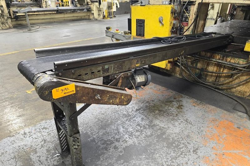 6' X 12" HYTROL FLAT BELT CONVEYOR