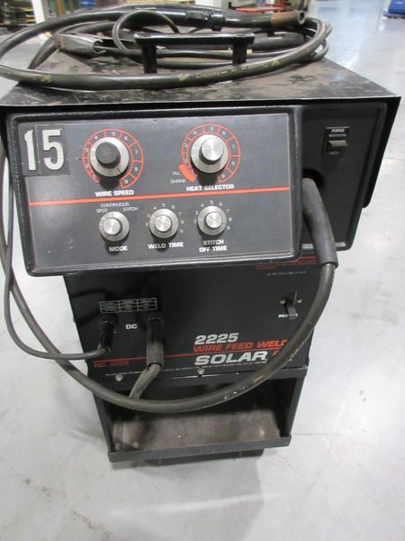 Solar 2225 industrial MIG  225-amp Wire Feed Welder, Single Phase 208/220V Power Source, with Accessories- Auction Item