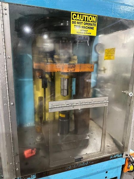 35 Ton Denison Multipress Model FL-35-30H Floor Type C-Frame