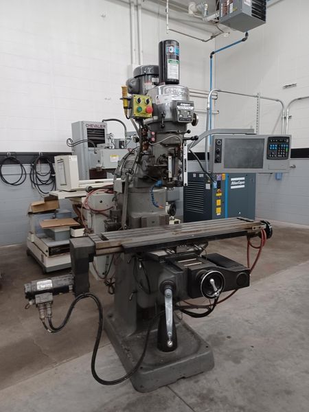 Bridgeport EZ Trak 2-Axis CNC Knee Mill with Bridgeport Control, Power Draw Bar, R8 Spindle Taper, Lube System- Auction Item