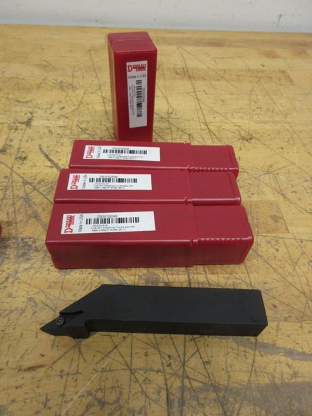 Dorian Tool (4pcs) 1" stick Tool Holders, Dorian Tool (2pcs) 5/8" Stick Tool Holders ***New In Box***- Auction Item