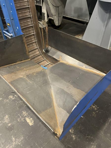 Angor Model AMH-150 Upright Loader
