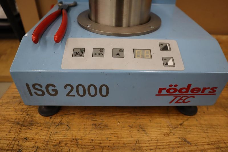 Roders ISG 2000 Heat Shrink Tool Setter, Single Station with HSK 40 Tool Sleeve- Auction Item