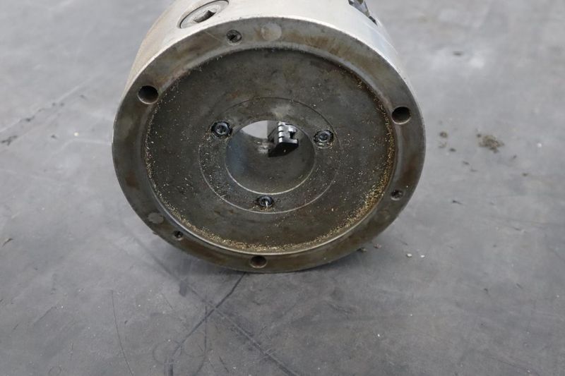 Strong SK8 8" 3-Jaw Chuck, 2" Hole- Auction Item