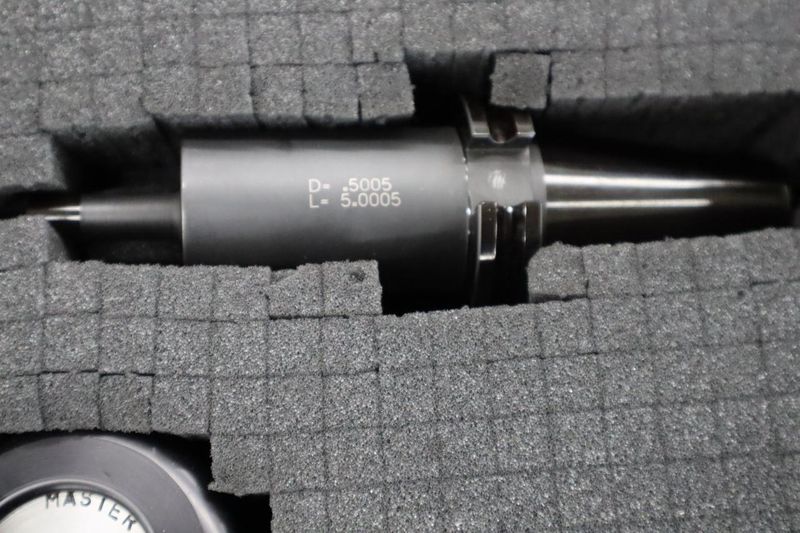 PQi Quality Master Setting Ring Gages, Magnetic Backs, 1" and 1.5" with CT40 Taper .5" Test Holder- Auction Item