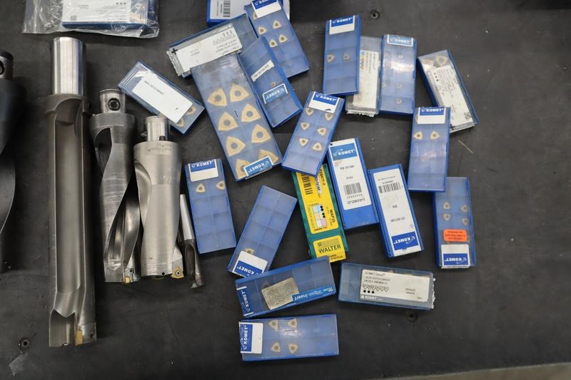 Komet Insert Thru Spindle Coolant Drills, Assorted Komet Insets- Auction Item