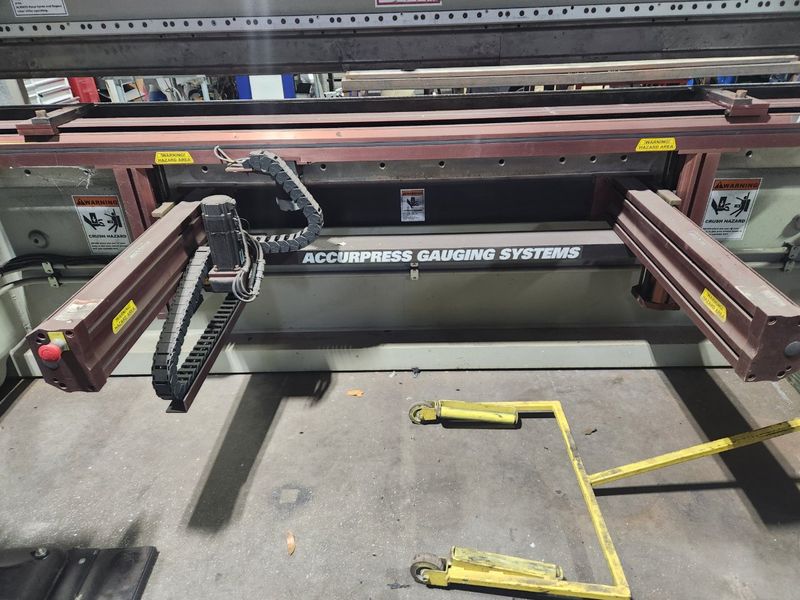 Accurpress 717512 175 Ton x 12′ CNC Press Brake (2016)