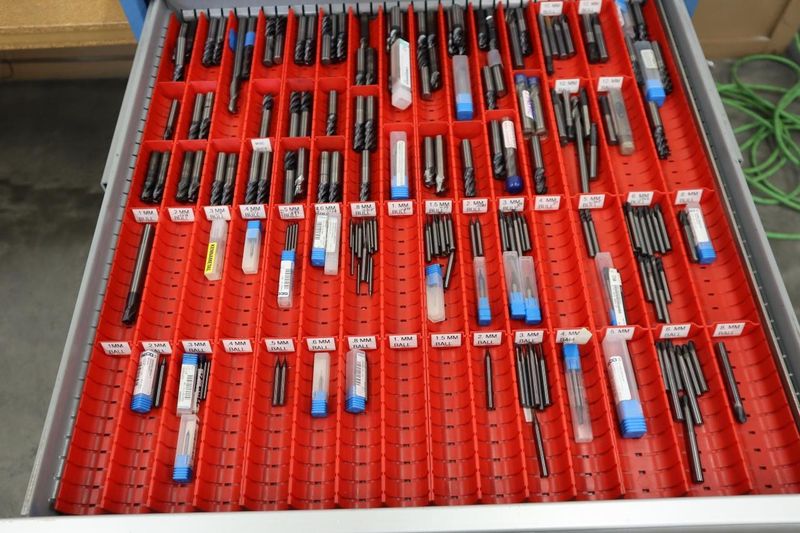 Lista HD Tool Cabinet - 11 Drawer - with Cutting Tools- Auction Item
