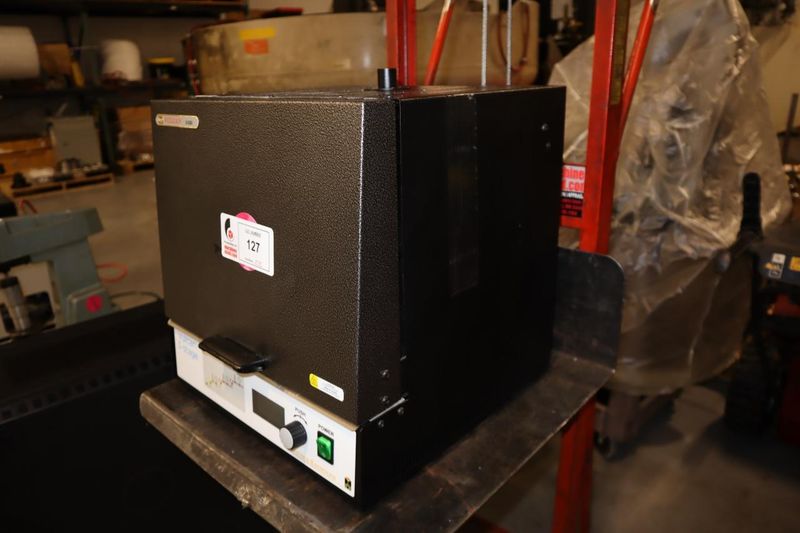 Vulcan 3-550 Electric Furnace, 3-Stage, 2,012 Deg Max Temp, Single Phase- Auction Item