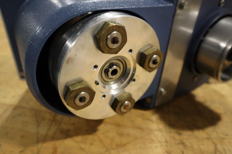 Buehler Vector Power Hear 60-1990 Grinding and Polishing Head- Auction Item