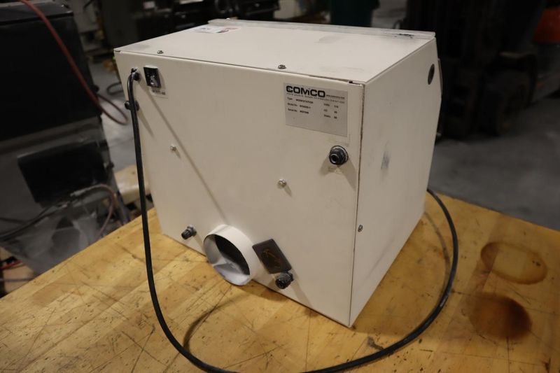 Comco WS6000-1 Blast Workstation, Bench Model, Worklight- Auction Item