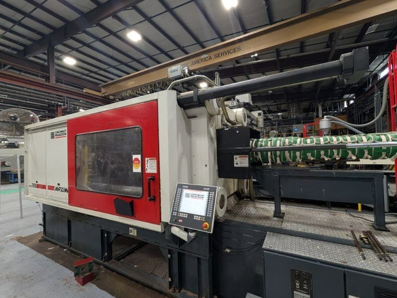 725 TON 140 OZ CINCINNATI MILACRON MS725 INJECTION MOLDING MACHINE, 2015 (2) AVAILABLE