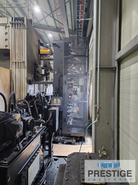 Doosan DCM-2740F, X-167", Y-125", 106" B/C, 161" x 86" Tbl, Fanuc 31iB, 90 Station ATC, Rt Angle Head, 2017, #43022