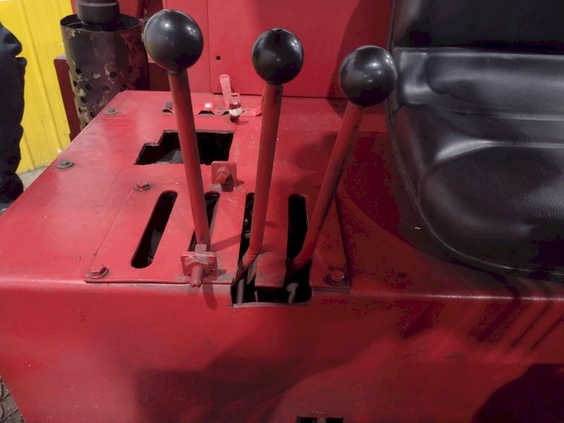 50,000 LB CAPACITY TAYLOR (EAGLE FRAME) MODEL #YS DETROIT DIESEL HEAVY DUTY FORKLIFT: STOCK #181