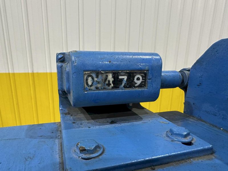 10' X 10 GAUGE NIAGARA MODEL #SPARTAN SP10-10 HYDRAULIC SHEAR: STOCK #22633