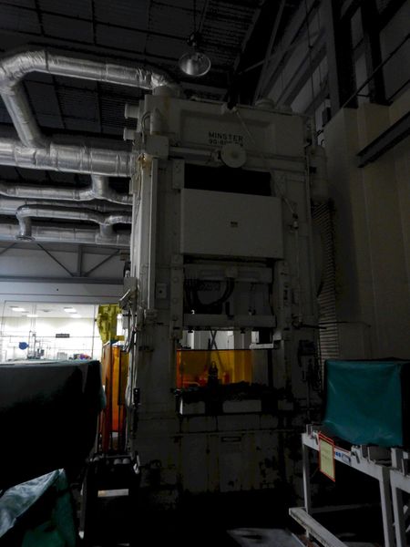 800 TON  MINSTER MODEL #90-800 KNUCKLE JOINT PRESS : STOCK #77652
