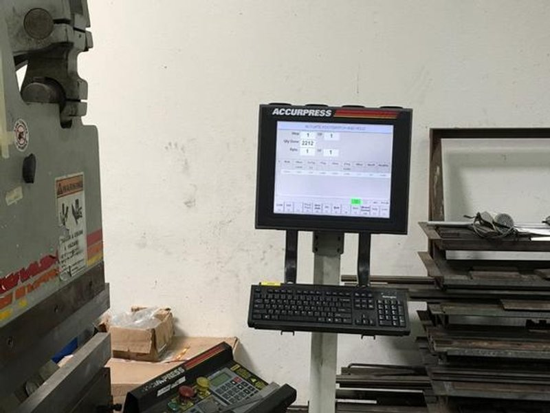 100 Ton Accurpress 7-100-12, 3-Axis CNC, '00, 8"Str, 14"Open Ht,ETS3000 Ctrl,BG,Ft Switch