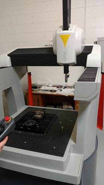 B & S One 7.7.5, 2011, 28"x28"x20", UMP-360 Ctrl, New Seat of Softw, Tesastar Probe & More