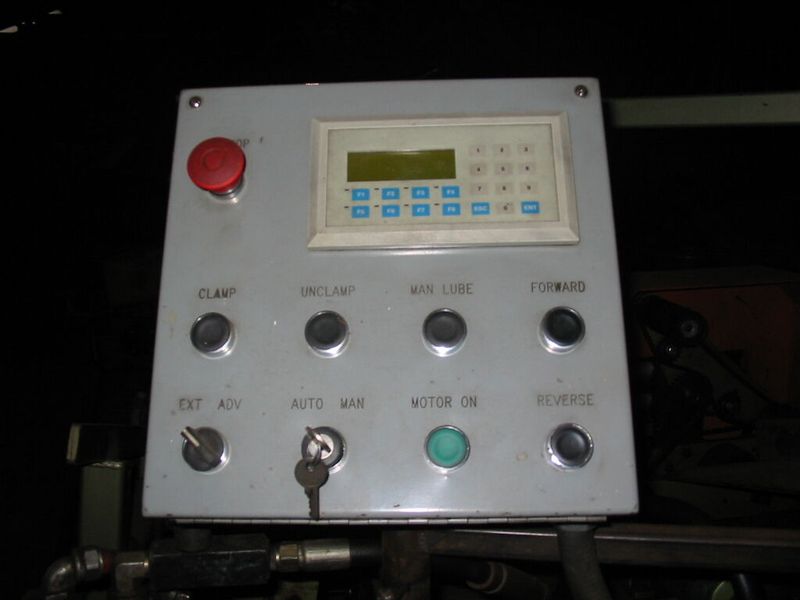 17 RPM 5HP Capacity: 1.575" Horizontal Dial-a-bend Controller /220V 3PHASE, RUNS GOOD BUT HAS BEEN IN STORAGE FOR ABOUT 8 YEARS / COMES WITH 1-1/2" AND 1-3/4" MANDRELLS. HAS A SMART RELAY CONTROL