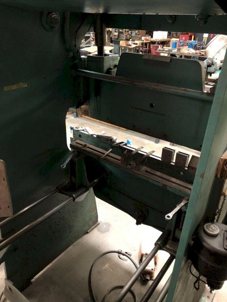 20 Ton x 4' Wysong H-2052 Hydra-Mechanical Press Brake