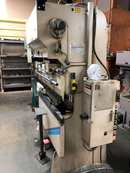 20 Ton x 4' Wysong H-2052 Hydra-Mechanical CNC Press Brake
