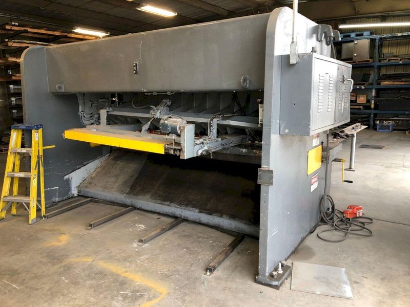 10' x 1/2" Pacific Fabri-Shear FS400-10II Hydraulic Shear Shear