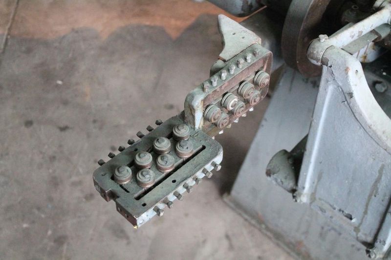 U S BAIRD MODEL #1 4-SLIDE WIRE FORMING MACHINE:  STOCK #8152