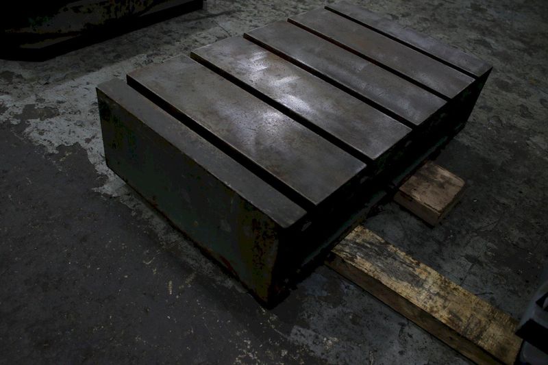 28' X 16' T SLOT PLATE:  STOCK #15494