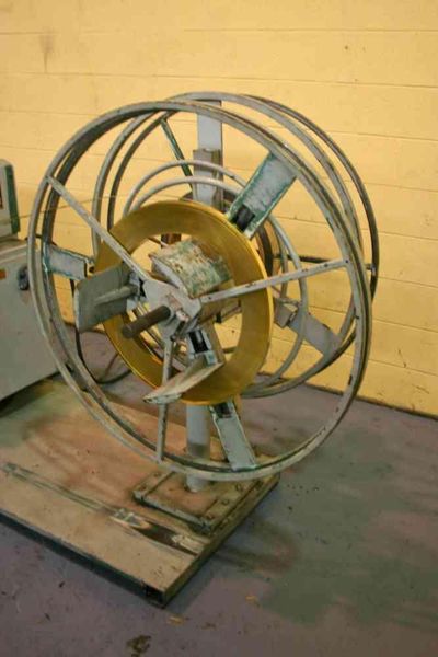 5-1/2' X 19 ROLL BRUDERER STRAIGHTENER & COIL REEL: STK #19775