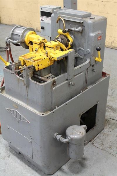 5/8' LANDIS MODEL #5C LANDMACO THREAD ROLLER : STOCK 61398
