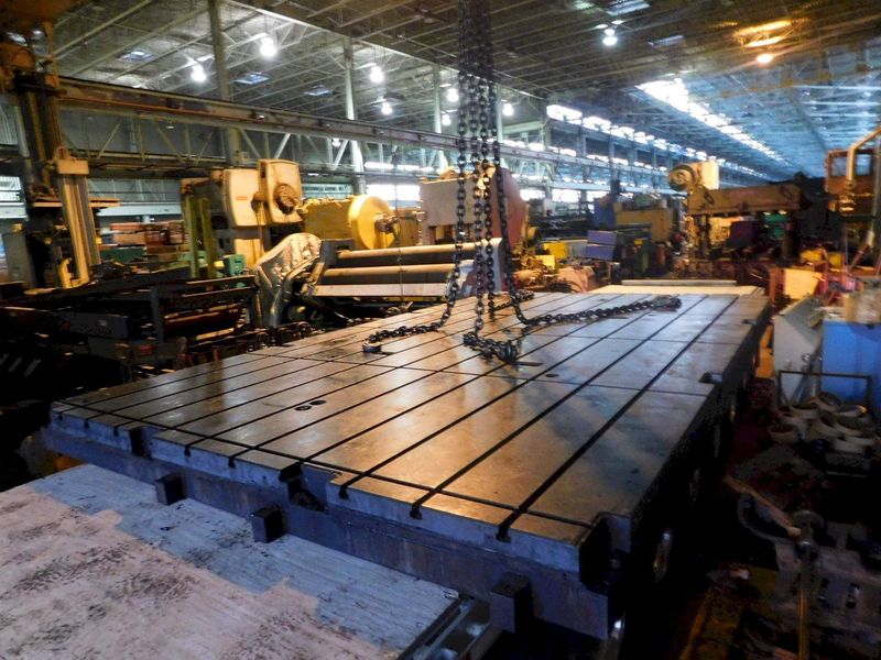 18' X 5'6' X 10' THICK GIDDINGS & LEWIS T-SLOTTED FLOOR PLATE: #67269