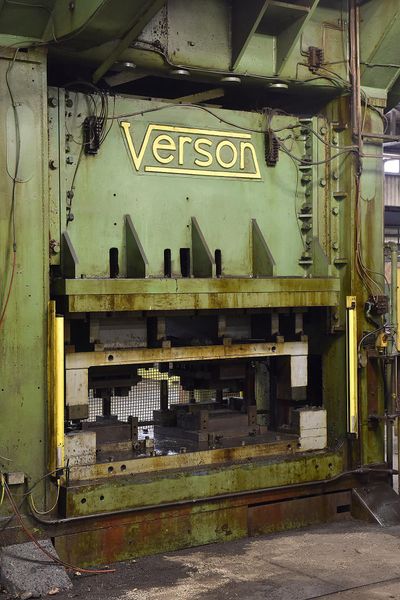 800 TON VERSON MODEL#C2-800-96-54 SSDC PRESS: STOCK #68749