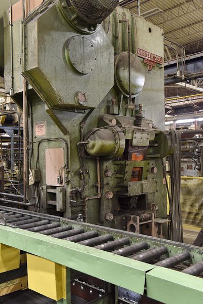 8" 1200 TON WILKINS & MITCHELL PRESS: STOCK #68751