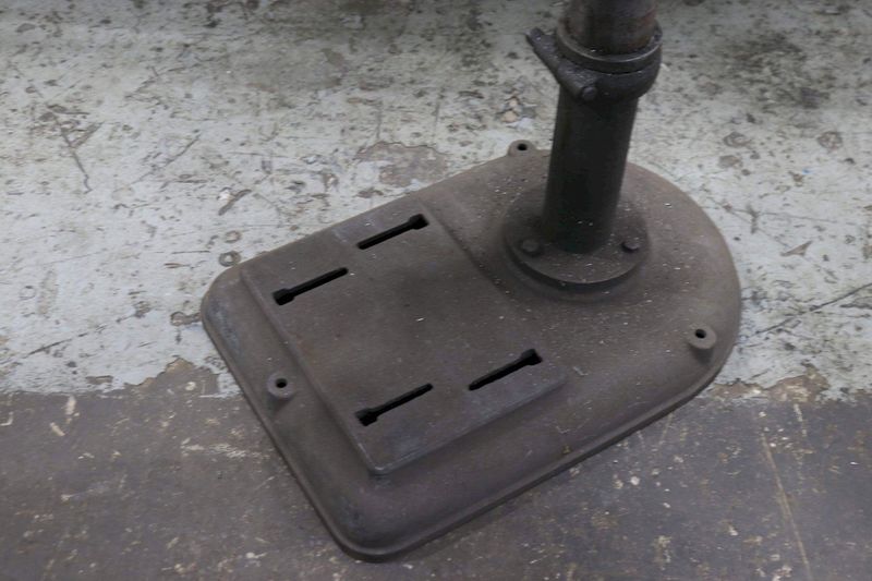 17" DELTA SINGLE SPINDLE DRILL: STOCK #73608
