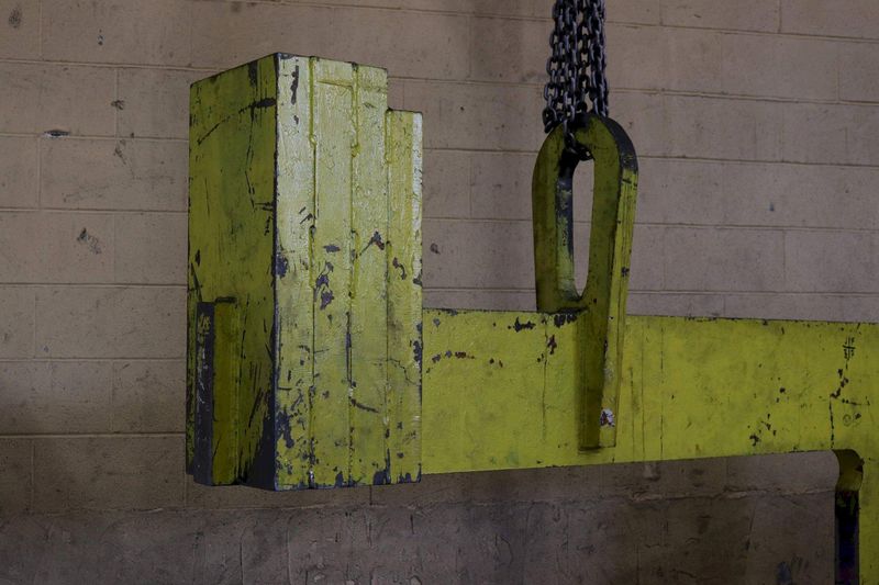 COIL HOOK WITH STAND:  STOCK #73282