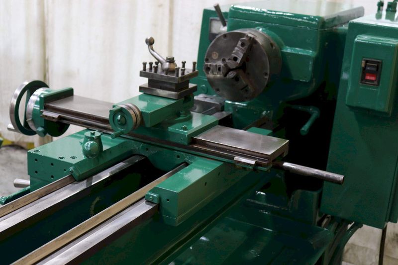 13 "X 42" SHELDON ENGINE LATHE: STOCK #73015