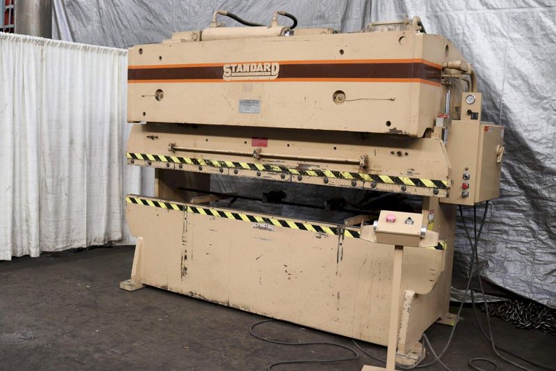 100 TON X 10'   STANDARD HYDRAULIC PRESS BRAKE: STOCK#72645