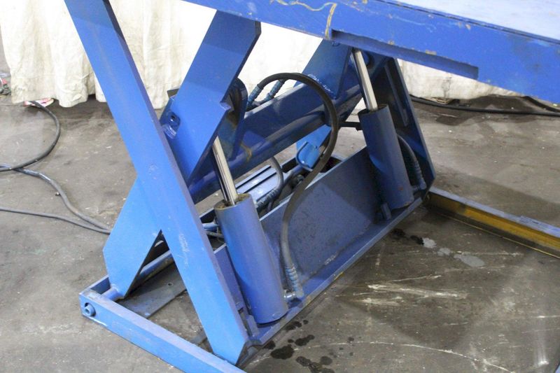 6000 LB X 48" X 48"  AUTOQUIP SCISSOR LIFT TABLE: STOCK #72219