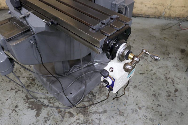 2 HP BRIDGEPORT VERTICAL MILL: STOCK #71708