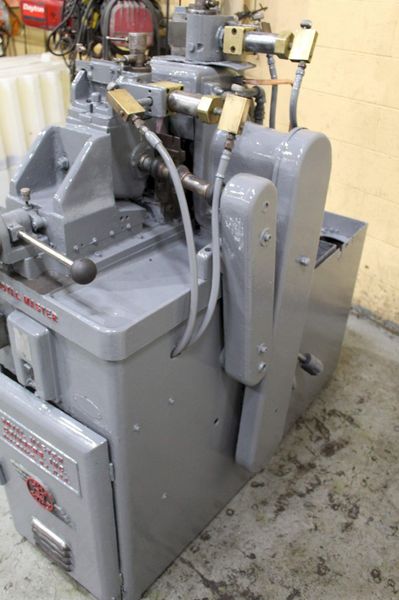 ROYAL MASTER CENTERLESS GRINDER: STOCK #71711